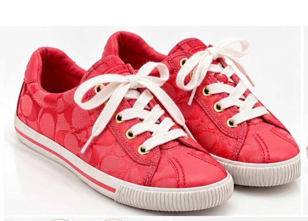 Coach Callie Womens 7.5B Coral Pink/Red Signature Jacquard Low Top Sneakers